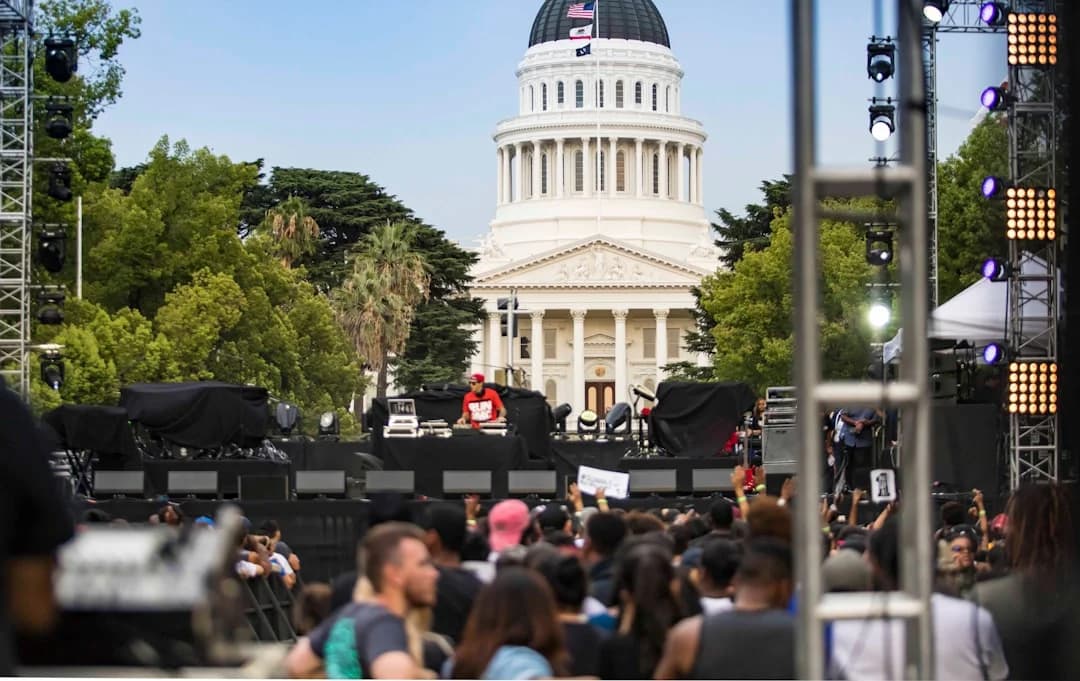 Cover Image for Capitol Fourth 250th Weekend DC: Tech and Market Trends